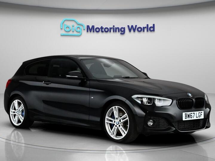 BMW 1 Series 1.5 118i M Sport Shadow Edition Euro 6 (s/s) 3dr BMW 1 Series 1.5 118i M Sport Shadow Edition Euro 6 (s/s) 3dr