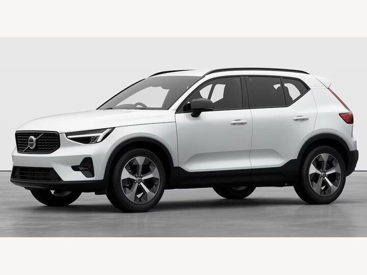 Volvo XC40 2.0 B3 MHEV Plus Dark DCT Auto Euro 6 (s/s) 5dr
