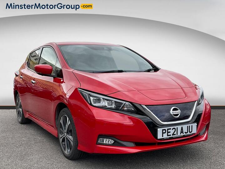 Nissan Leaf 40kWh Tekna Auto 5dr Nissan Leaf 40kWh Tekna Auto 5dr