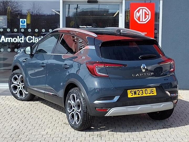 Renault Captur 1.6 E-TECH Techno Auto Euro 6 (s/s) 5dr