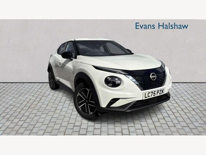 Nissan Juke Hatchback 1.6 N-Connecta Auto Euro 6 5dr