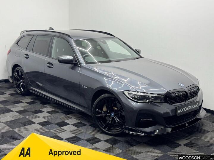 BMW 3 SERIES 2.0 330e 12kWh M Sport Touring Auto Euro 6 (s/s) 5dr BMW 3 SERIES 2.0 330e 12kWh M Sport Touring Auto Euro 6 (s/s) 5dr
