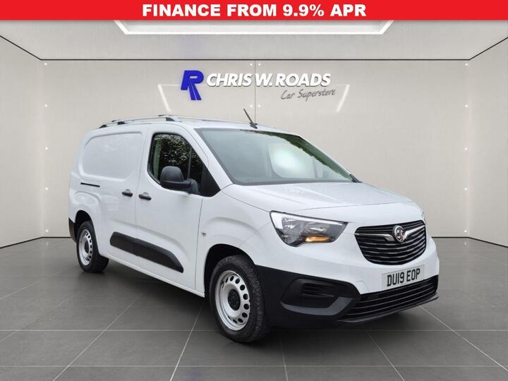 Vauxhall COMBO 1.6 Turbo D 2300 Edition Panel Van 6dr L2 H1 ** Roof Rails Upgrade ** Vauxhall COMBO 1.6 Turbo D 2300 Edition Panel Van 6dr L2 H1 ** Roof Rails Upgrade **