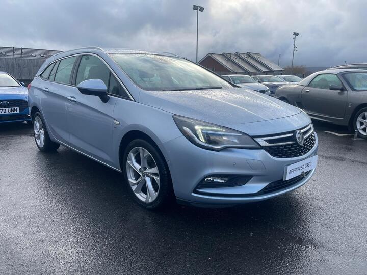 Vauxhall Astra 1.6 CDTi BlueInjection SRi Nav Sports Tourer Euro 6 (s/s) 5dr