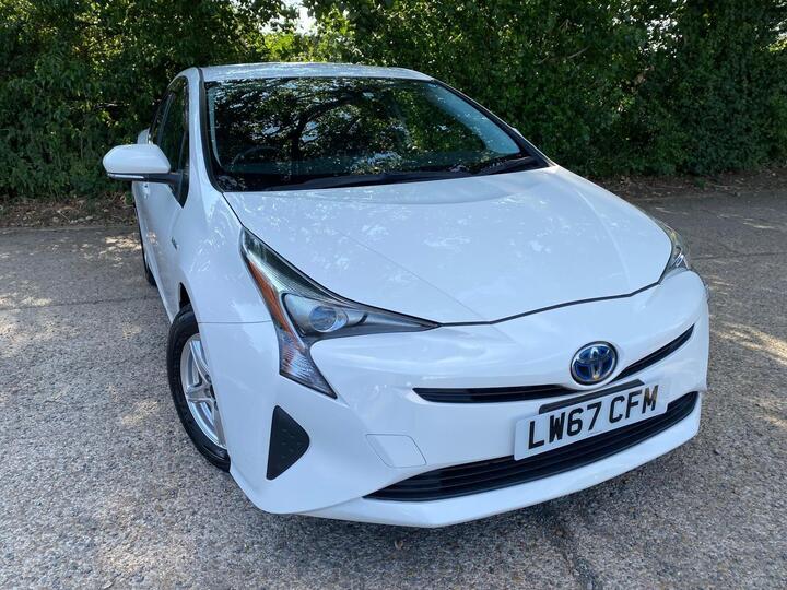 Toyota Prius 1.8 VVT-h Active Hatchback 5dr Petrol Hybrid CVT Euro 6 (s/s) (122 Ps) Toyota Prius 1.8 VVT-h Active Hatchback 5dr Petrol Hybrid CVT Euro 6 (s/s) (122 Ps)
