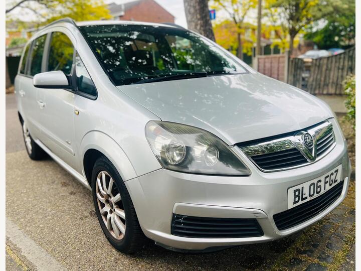 Vauxhall Zafira 1.6 16V Club Euro 4 5dr Vauxhall Zafira 1.6 16V Club Euro 4 5dr