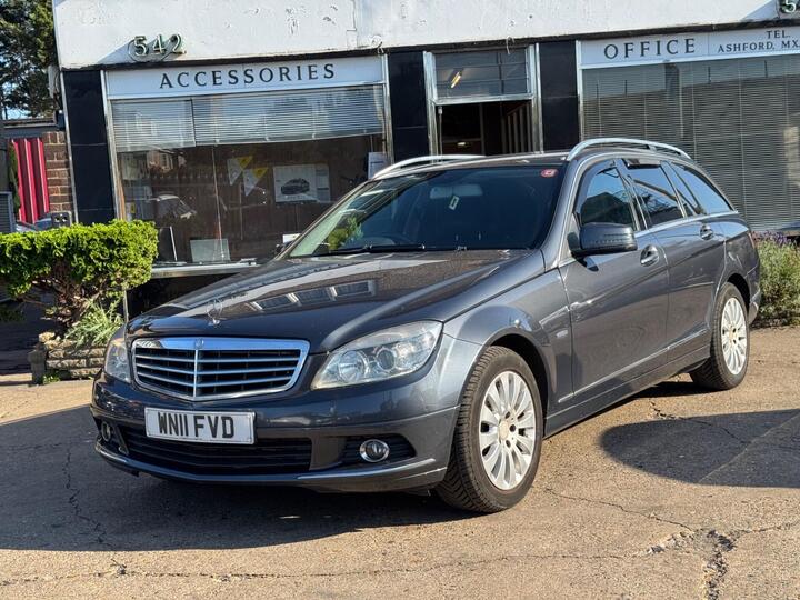 Mercedes-Benz C Class 2.1 C220 CDI BlueEfficiency Elegance Auto Euro 5 5dr