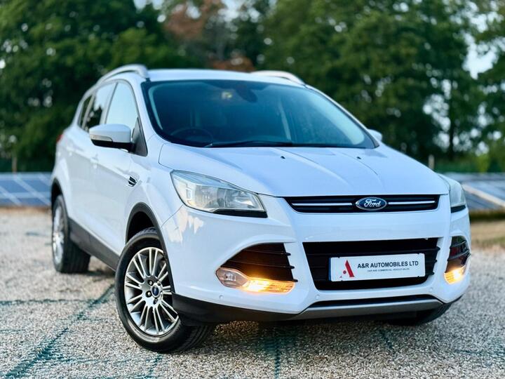 Ford Kuga 2.0 TDCi Titanium AWD Euro 5 5dr