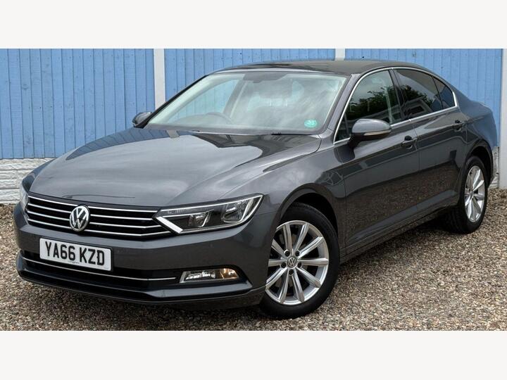 Volkswagen PASSAT 2.0 TDI BlueMotion Tech SE Business Euro 6 (s/s) 4dr
