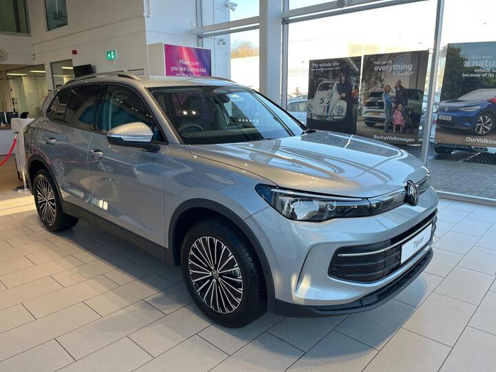 Volkswagen Tiguan 1.5 ETSI MHEV Match DSG Euro 6 (s/s) 5dr