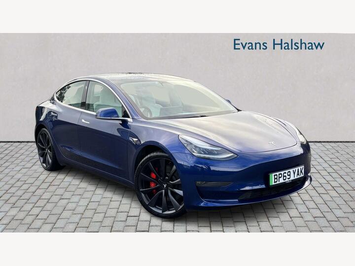Tesla MODEL 3 SALOON (Dual Motor) Performance Auto 4WDE 4dr (Performance Upgrade)