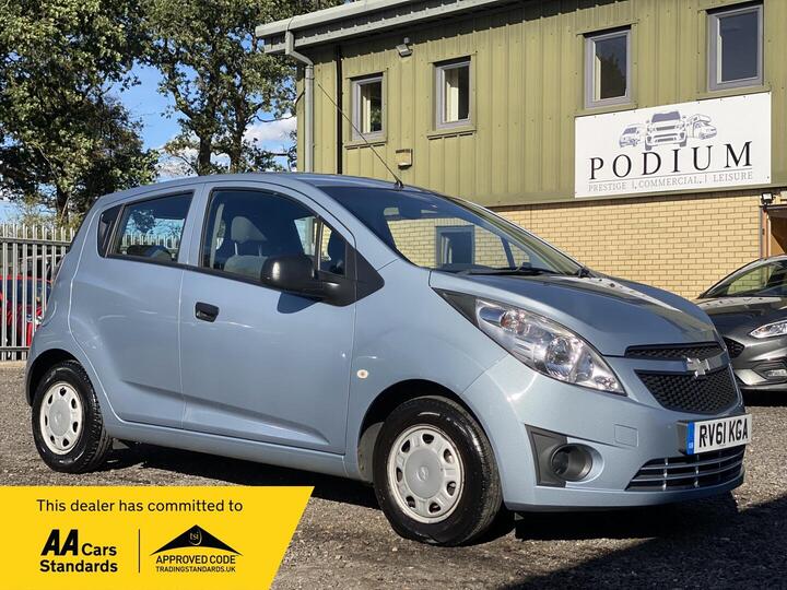 Chevrolet Spark 1.0i + Euro 5 5dr (No A/c)