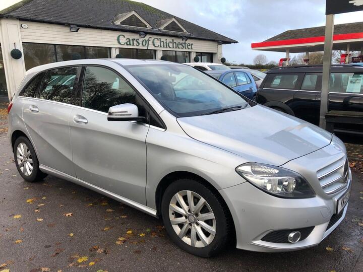 Mercedes-Benz B Class 1.6 B180 BlueEfficiency SE 7G-DCT Euro 5 (s/s) 5dr