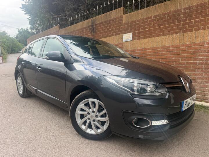 Renault Megane 1.5 DCi ENERGY Dynamique TomTom Euro 5 (s/s) 5dr Renault Megane 1.5 DCi ENERGY Dynamique TomTom Euro 5 (s/s) 5dr