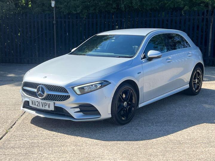 Mercedes-Benz A-CLASS 1.3 A250e 15.6kWh AMG Line (Executive) 8G-DCT Euro 6 (s/s) 5dr