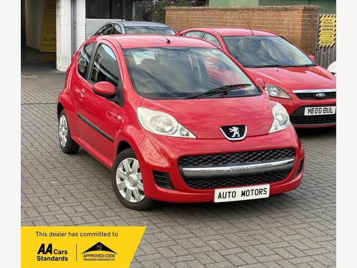 Peugeot 107 1.0 12V Urban Euro 4 3dr