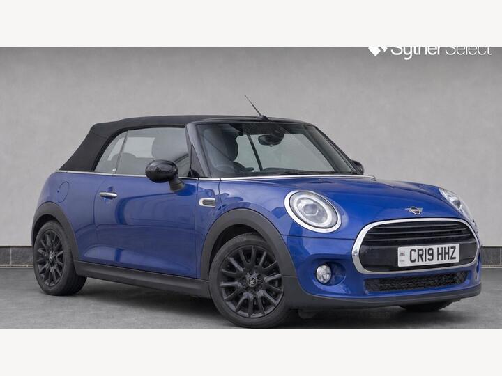MINI Convertible 1.5 Cooper Classic Euro 6 (s/s) 2dr