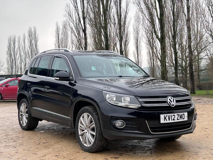 Volkswagen Tiguan 2.0 TDI Sport 4WD Euro 5 5dr