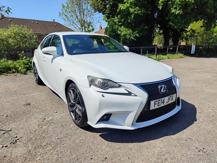 Lexus IS 2.5 300h F Sport E-CVT Euro 5 (s/s) 4dr