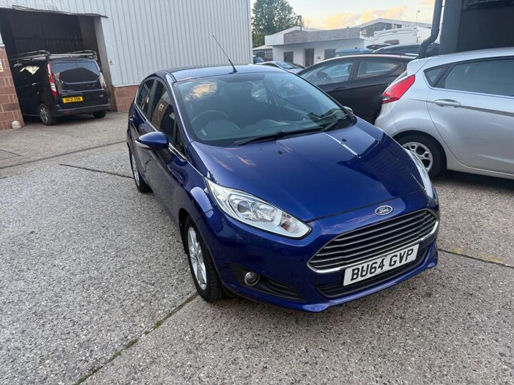 Ford Fiesta 1.0T EcoBoost Zetec Euro 5 (s/s) 5dr