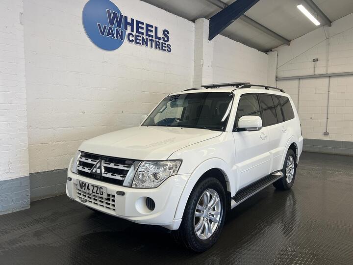 Mitsubishi Shogun 3.2 DI-DC SG2 Auto 4WD Euro 5 5dr LWB Mitsubishi Shogun 3.2 DI-DC SG2 Auto 4WD Euro 5 5dr LWB