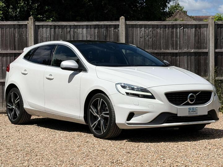 Volvo V40 1.5 T3 R-Design Pro Auto Euro 6 (s/s) 5dr