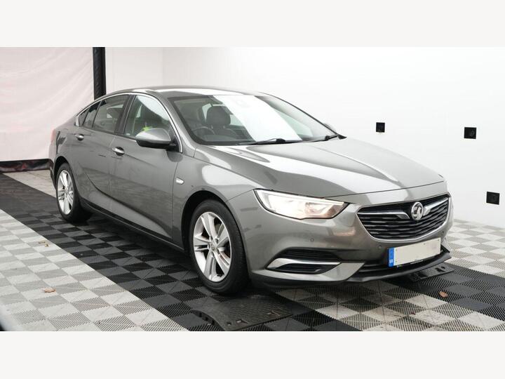 Vauxhall INSIGNIA 1.6 Turbo D EcoTEC BlueInjection Tech Line Nav Grand Sport Euro 6 (s/s) 5dr