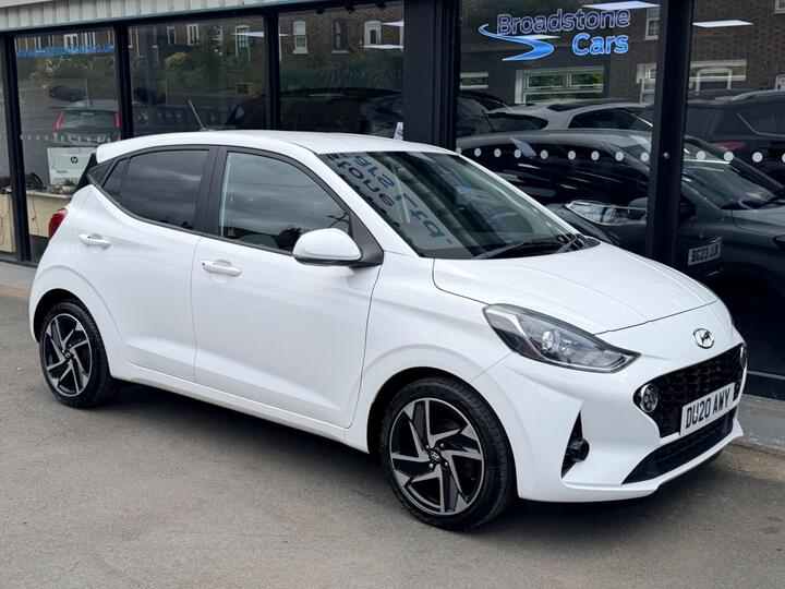 Hyundai I10 1.0 Premium Euro 6 (s/s) 5dr Hyundai I10 1.0 Premium Euro 6 (s/s) 5dr