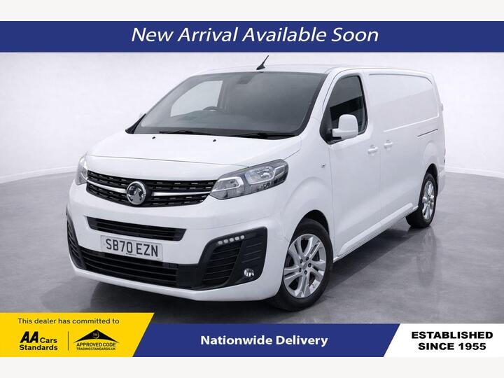 Vauxhall VIVARO 2.0 Turbo D 3100 Elite Panel Van 5dr Diesel Auto L2 H1 Euro 6 (s/s) (180 Ps)