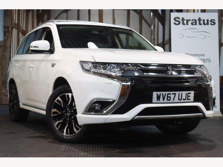 Mitsubishi Outlander 2.0h 12kWh 4h CVT 4WD Euro 6 (s/s) 5dr