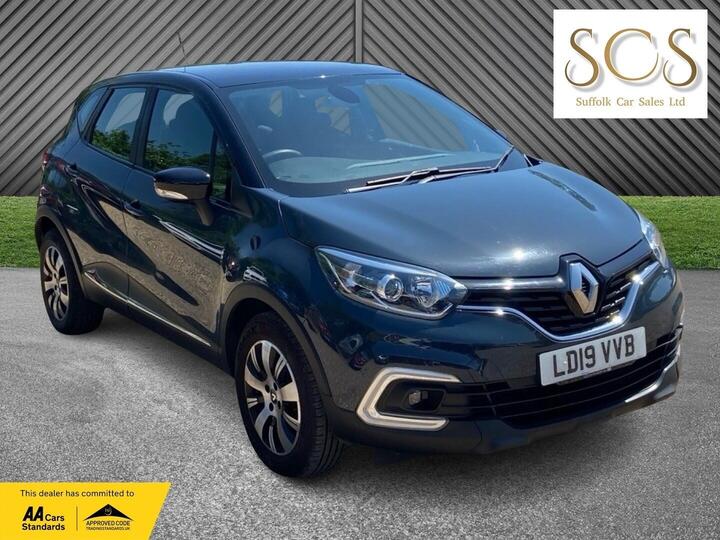 Renault CAPTUR 0.9 TCe ENERGY Play Euro 6 (s/s) 5dr Renault CAPTUR 0.9 TCe ENERGY Play Euro 6 (s/s) 5dr