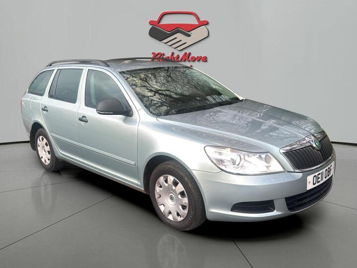 Skoda Octavia 1.6 TDI S Euro 5 5dr Skoda Octavia 1.6 TDI S Euro 5 5dr