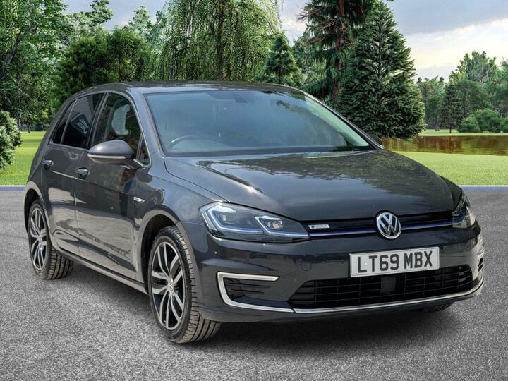 Volkswagen E-GOLF 35.8kWh E-Golf Auto 5dr