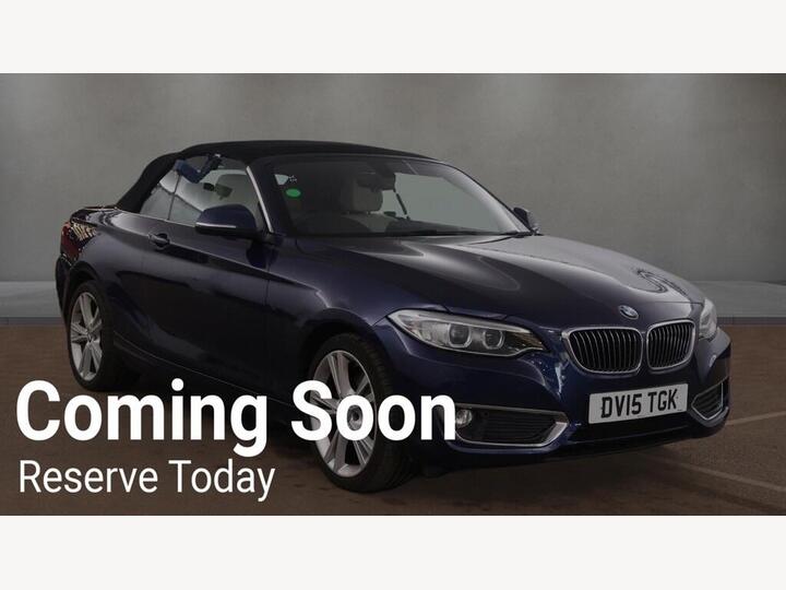BMW 2 Series 2.0 220i Luxury Auto Euro 6 (s/s) 2dr