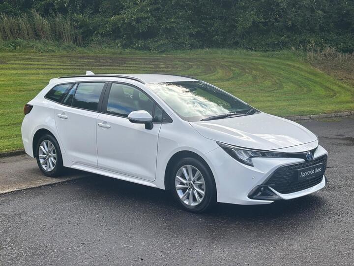 Toyota Corolla 1.8 VVT-h Icon Touring Sports CVT Euro 6 (s/s) 5dr Toyota Corolla 1.8 VVT-h Icon Touring Sports CVT Euro 6 (s/s) 5dr