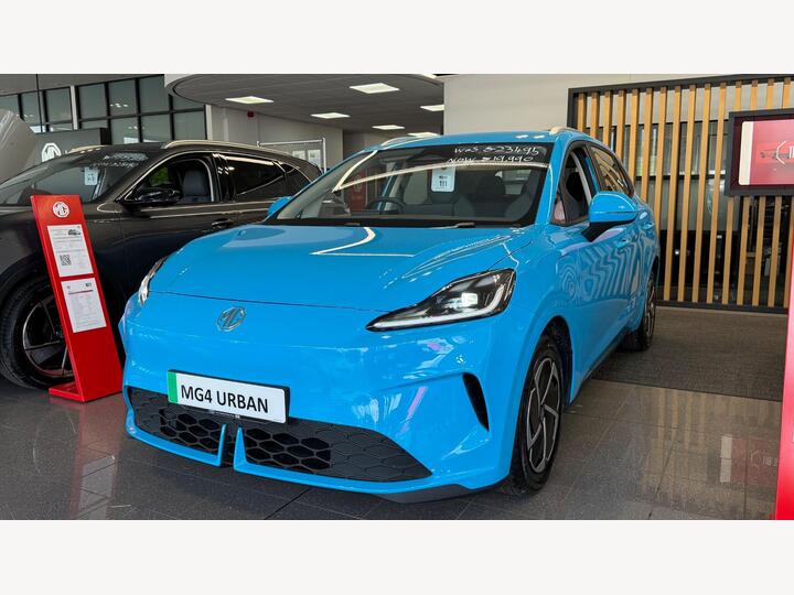 MG MG4 Urban 42.8kWh Comfort Standard Range Auto 5dr