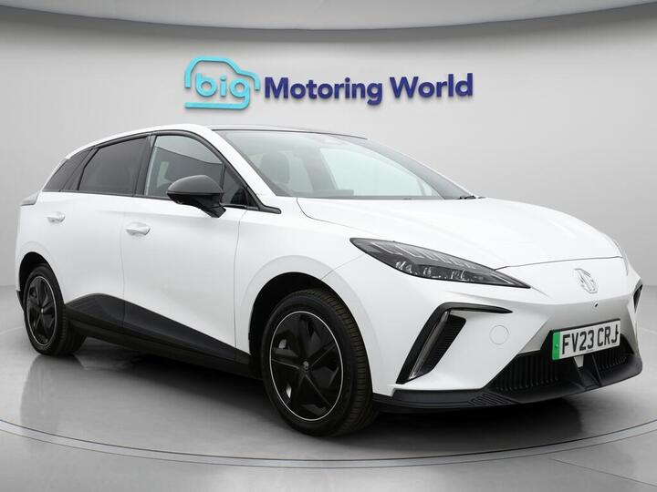 MG MG4 64kWh Trophy Long Range Auto 5dr