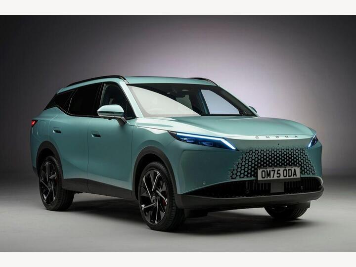 Omoda 7 1.5T SHS 18.4kWh Noble DHT1 Euro 6 (s/s) 5dr