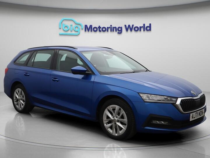 Skoda Octavia 1.4 TSI IV 13kWh SE Technology DSG Euro 6 (s/s) 5dr Skoda Octavia 1.4 TSI IV 13kWh SE Technology DSG Euro 6 (s/s) 5dr