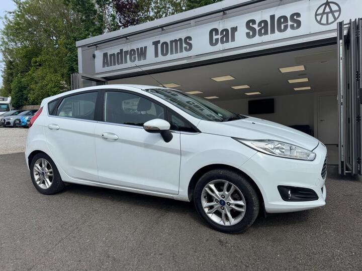 Ford Fiesta 1.5 TDCi Zetec Euro 6 5dr