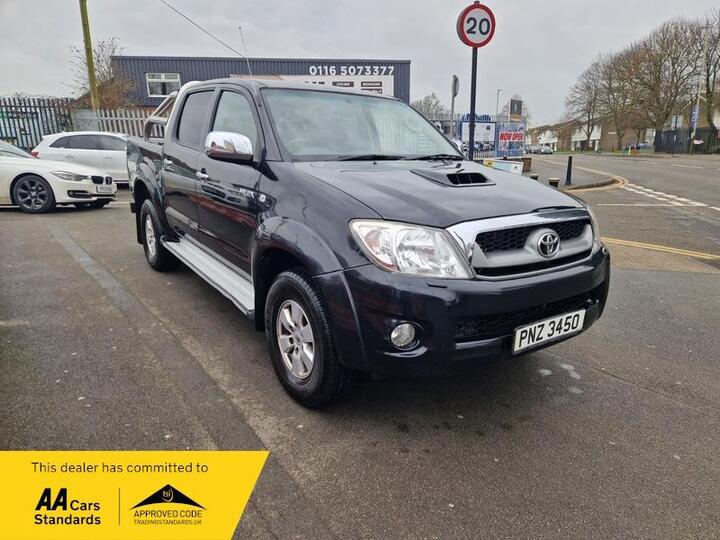 Toyota Hilux 2.5 D-4D HL3 4WD 4dr
