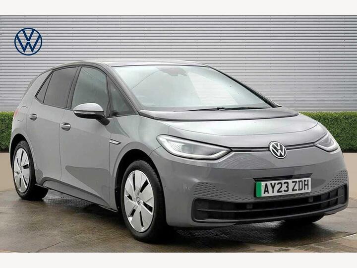 Volkswagen ID.3 Pro 58kWh Family Auto 5dr