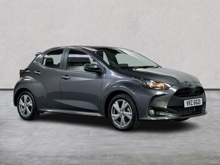 Toyota YARIS 1.5 VVT-h Icon E-CVT Euro 6 (s/s) 5dr