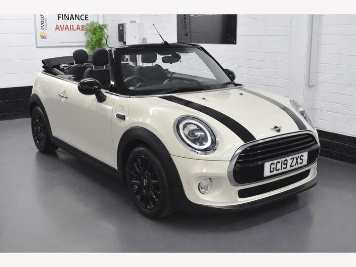 MINI CONVERTIBLE 1.5 Cooper Classic Euro 6 (s/s) 2dr