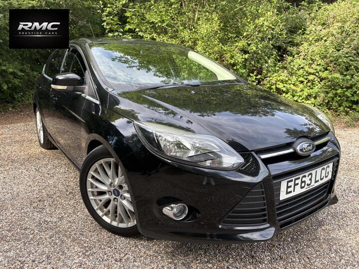 Ford Focus 1.0T EcoBoost Zetec Euro 5 (s/s) 5dr