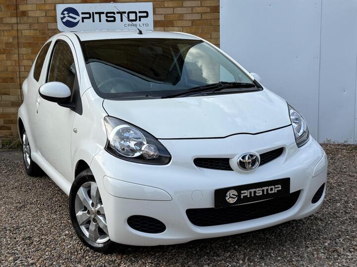 Toyota AYGO 1.0 VVT-i Go Euro 5 3dr