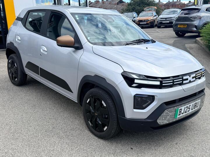 Dacia Spring 65 26.8kWh EXTREME Auto 5dr