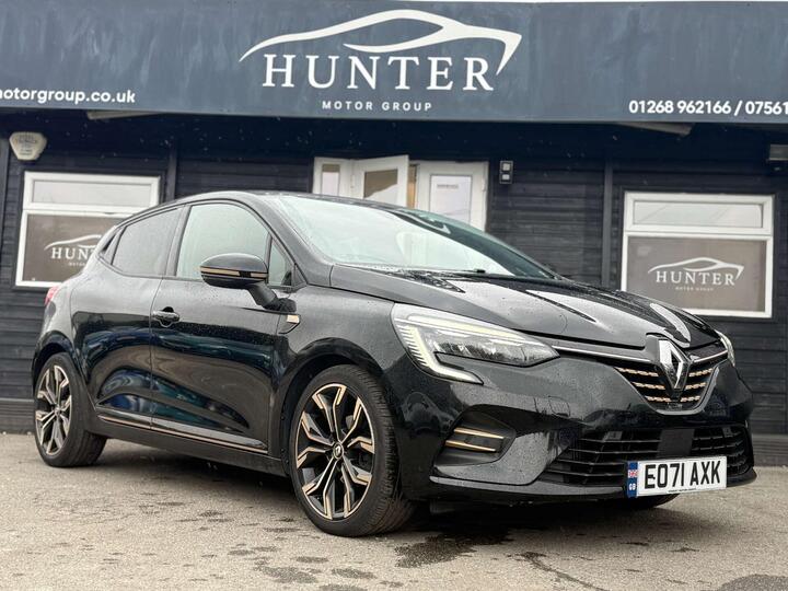 Renault CLIO 1.0 TCe Lutecia Euro 6 (s/s) 5dr Renault CLIO 1.0 TCe Lutecia Euro 6 (s/s) 5dr