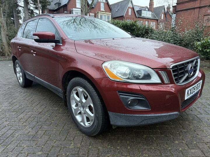Volvo XC60 2.4 D5 SE Lux Geartronic AWD Euro 4 5dr