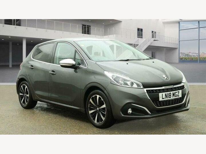 Peugeot 208 1.2 PureTech Allure Premium Euro 6 (s/s) 5dr